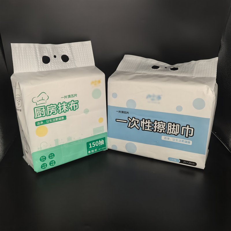 DISPOSABLE CLEANING CLOTHS